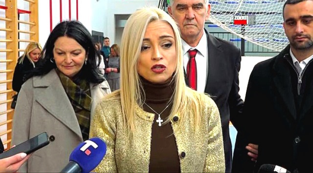 IMG f1824b1d78125528e00295932e3ea2b0 V